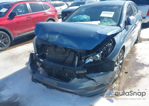 2015 Hyundai Sonata Sport z USA, uszkodzony, nr VIN 5NPE34AF5FH160054